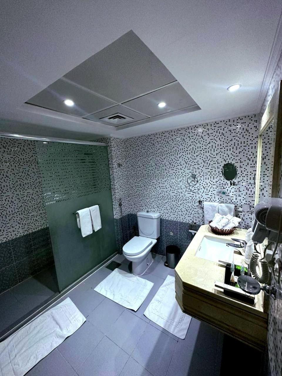 One Inn Hotel المدينة المنورة المظهر الخارجي الصورة